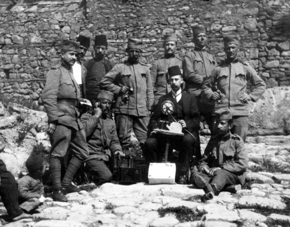 Serbian_soldiers_in_Kratovo,_7_June_1913